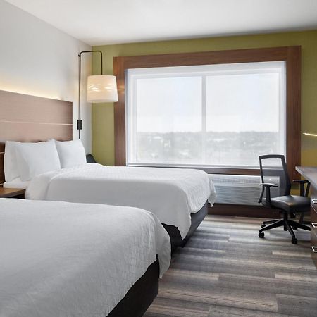 Holiday Inn Express & Suites - Madison West - Middleton By Ihg Экстерьер фото